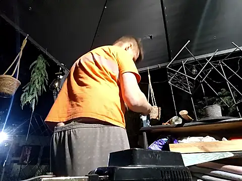 brbrrbrbrb online show from April 25, 7:44 pm