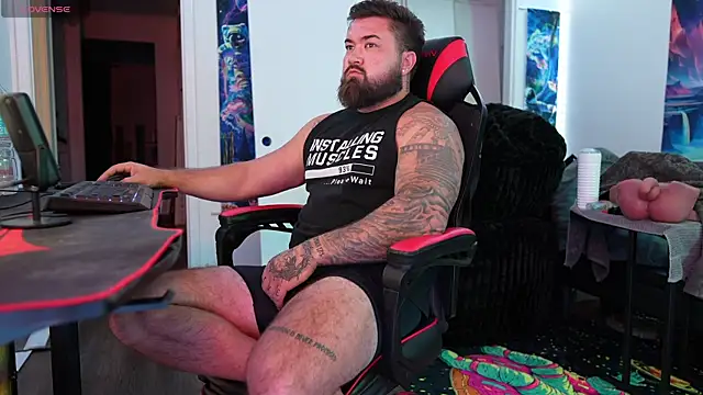 B The Creator X online show from October 3, 1:43 am