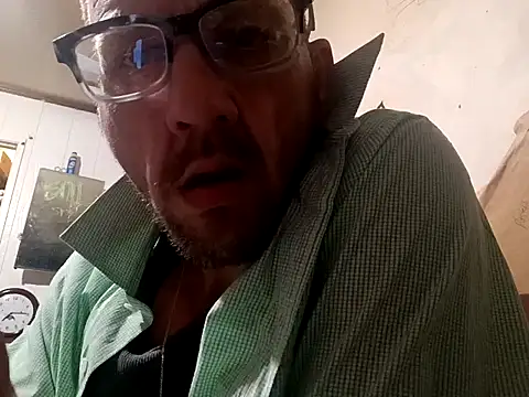 gettinit2wice online show from December 25, 3:06 pm