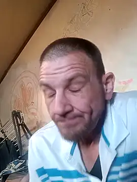 gettinit2wice online show from February 15, 1:00 am