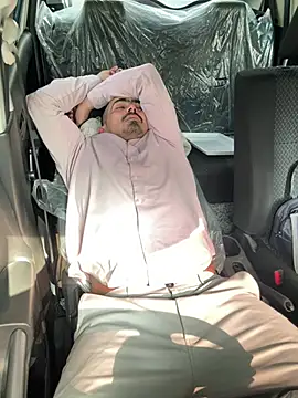 shivani0999 online show from February 3, 6:33 am