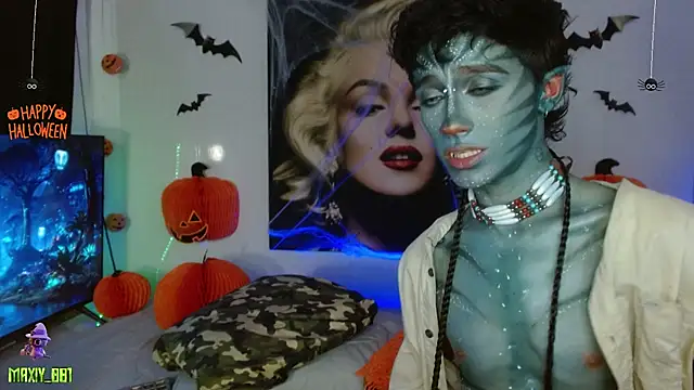 maxiy 001 online show from October 31, 9:23 am