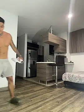 Dominiofit online show from March 1, 11:26 pm