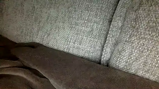 hungtom40 online show from November 16, 6:32 pm