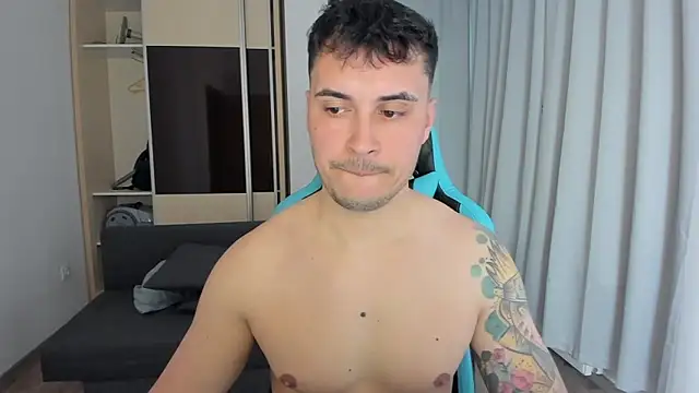 MatMalonne online show from April 11, 1:36 pm