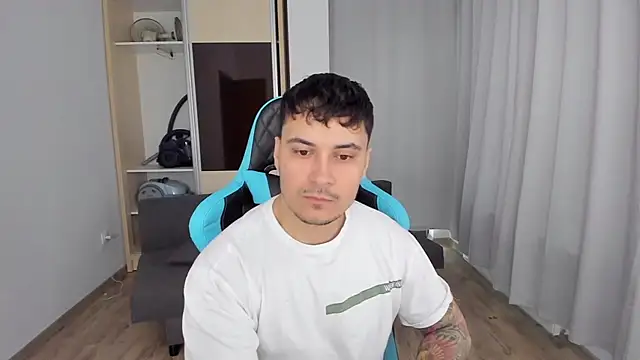 MatMalonne online show from February 2, 6:37 am