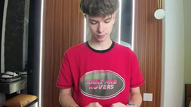 calvin love you online show from May 31, 5:01 pm