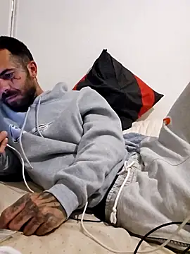 charlye inkkkk online show from April 5, 1:03 am