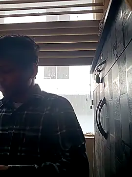 Dreamdaze2025 online show from March 2, 6:25 am