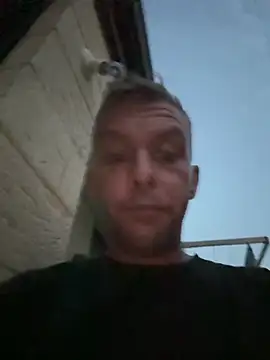 aus guy93 online show from March 9, 11:04 am