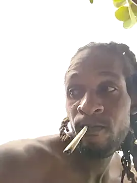 gwadaa9 online show from November 13, 8:13 pm