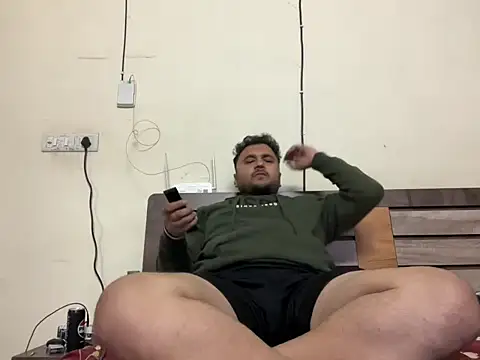 gauravgay93 online show from January 24, 6:04 pm