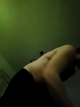 QcMisterv13 online show from March 25, 1:53 am