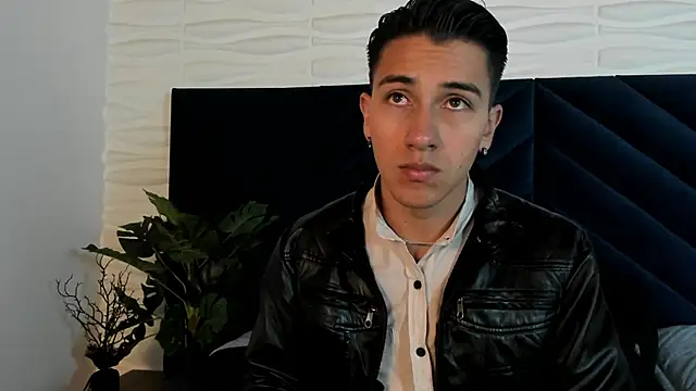 Andy Joy  online show from February 27, 11:33 am