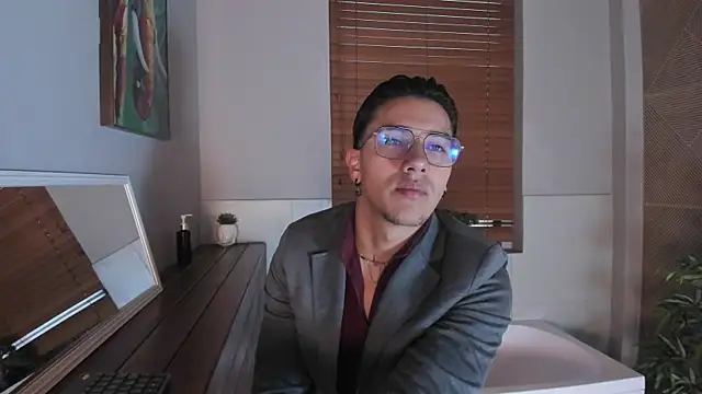 Andy Joy  online show from November 2, 11:36 am