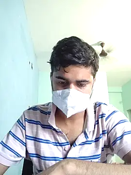 Ishan003 online show from June 13, 6:33 am