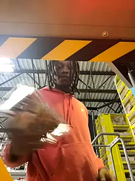 sneakylink13   online show from October 20, 1:20 am