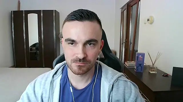 mu5clemania2 online show from April 3, 1:52 pm