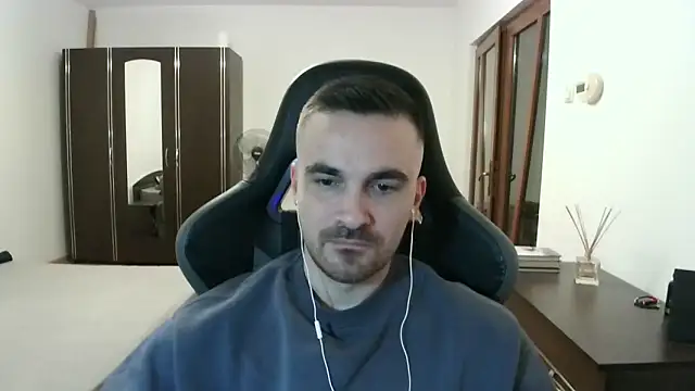 mu5clemania2 online show from March 12, 9:33 pm