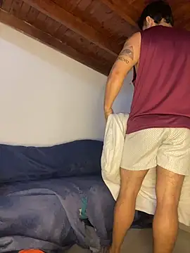 AndresSmith   online show from March 18, 8:39 am