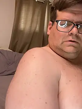 treatbobnicer online show from July 28, 12:18 am