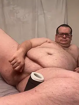 treatbobnicer online show from November 28, 3:47 pm