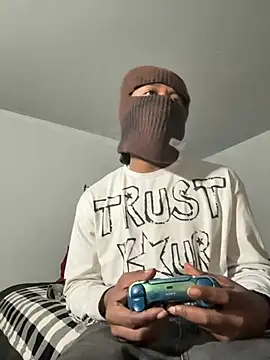 SluttyLyfe4L online show from March 27, 5:58 pm