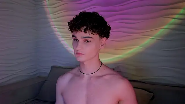 adam 21cm   online show from March 6, 4:17 pm