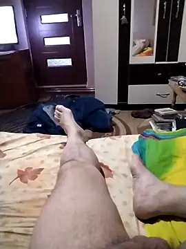 nudistu021 online show from April 17, 2:53 pm