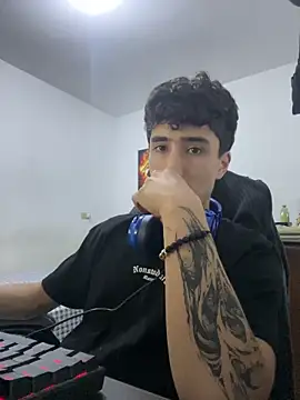 gojo satoru 18 online show from February 3, 1:36 am