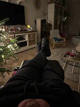 rundum40 online show from December 13, 4:38 pm