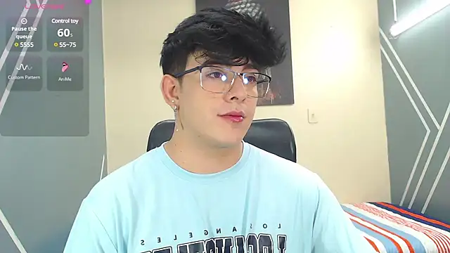 nolan twink1 online show from January 10, 5:34 pm