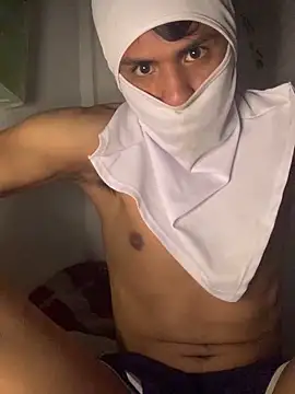 Pedritovergon20cm online show from March 2, 6:15 pm