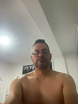 party2025 online show from November 12, 4:57 pm