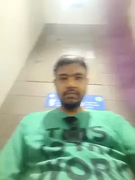 RoyPapafarid online show from April 6, 12:40 am