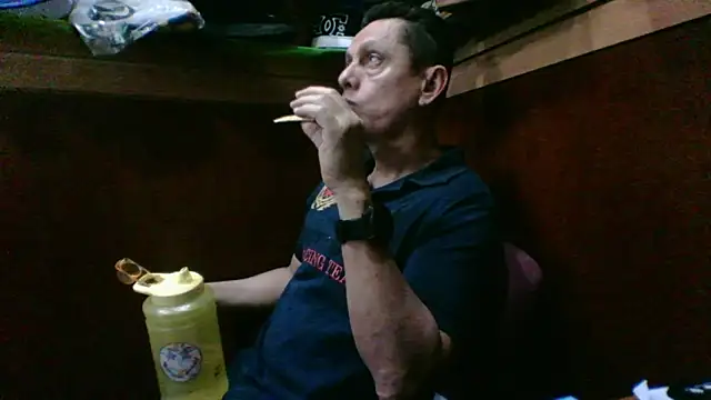 Snapshot of MarcusKelvin chatting on September 17, 3:57 pm MarcusKelvin online show from September 17, 3:57 pm