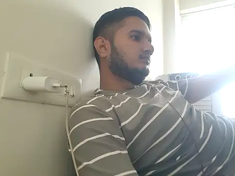 Jonrobinso online show from June 20, 11:59 am