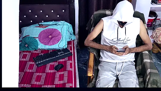 Habibi big b online show from October 10, 7:18 pm