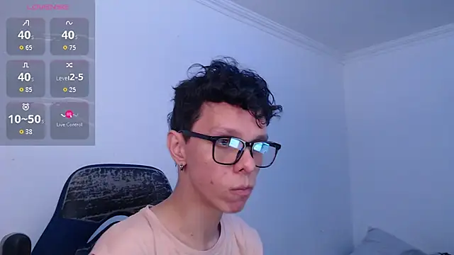bryamado69 online show from July 8, 1:53 am