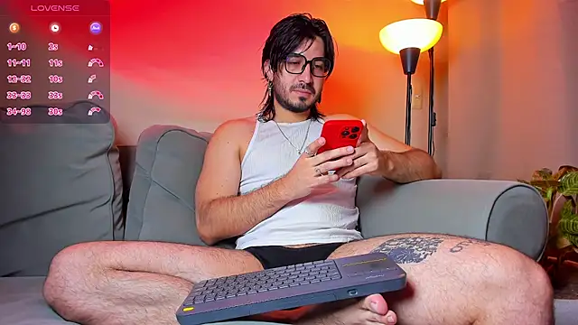 Ackerman Eren  online show from October 9, 10:31 am