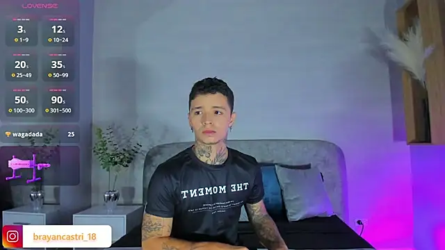 Ian Castillo  online show from June 1, 11:43 am
