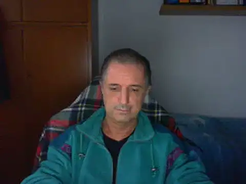 lliuk70mi online show from December 1, 2:53 pm