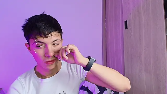 Justyn Ross online show from September 26, 2:53 am