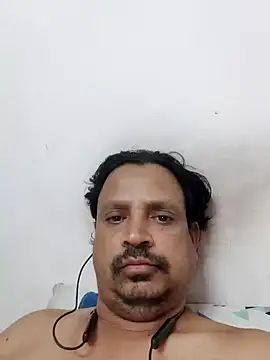 Snapshot of Raj1043 chatting on January 17, 8:04 pm Raj1043 online show from January 17, 8:04 pm