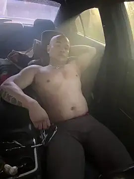 Snapshot of EatMyCake831 chatting on January 26, 4:30 pm EatMyCake831 online show from January 26, 4:30 pm