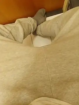 krissraw online show from March 10, 4:35 pm