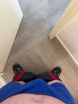 lescoquin2215 online show from April 30, 11:17 am