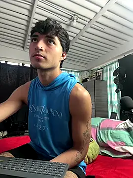 dylan fun18 online show from January 6, 9:41 pm