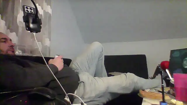 NewyorkDimi online show from December 2, 1:09 am