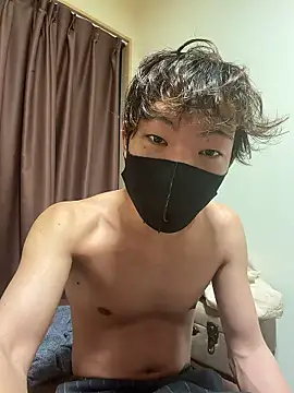 UKI06 online show from August 5, 4:01 pm